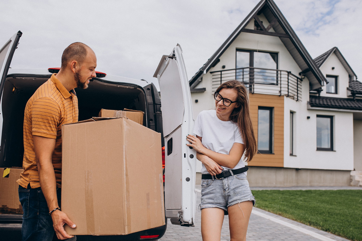 Benefits of a DIY Move over Hiring a Moving Company